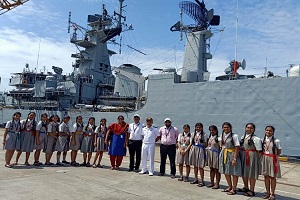naval-warship